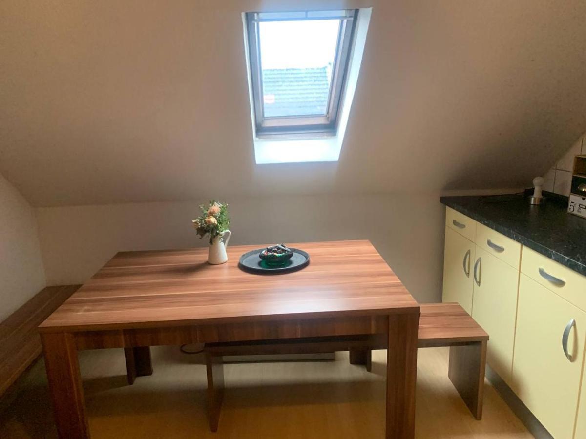 2 Room Apartament Messe Essen Esterno foto