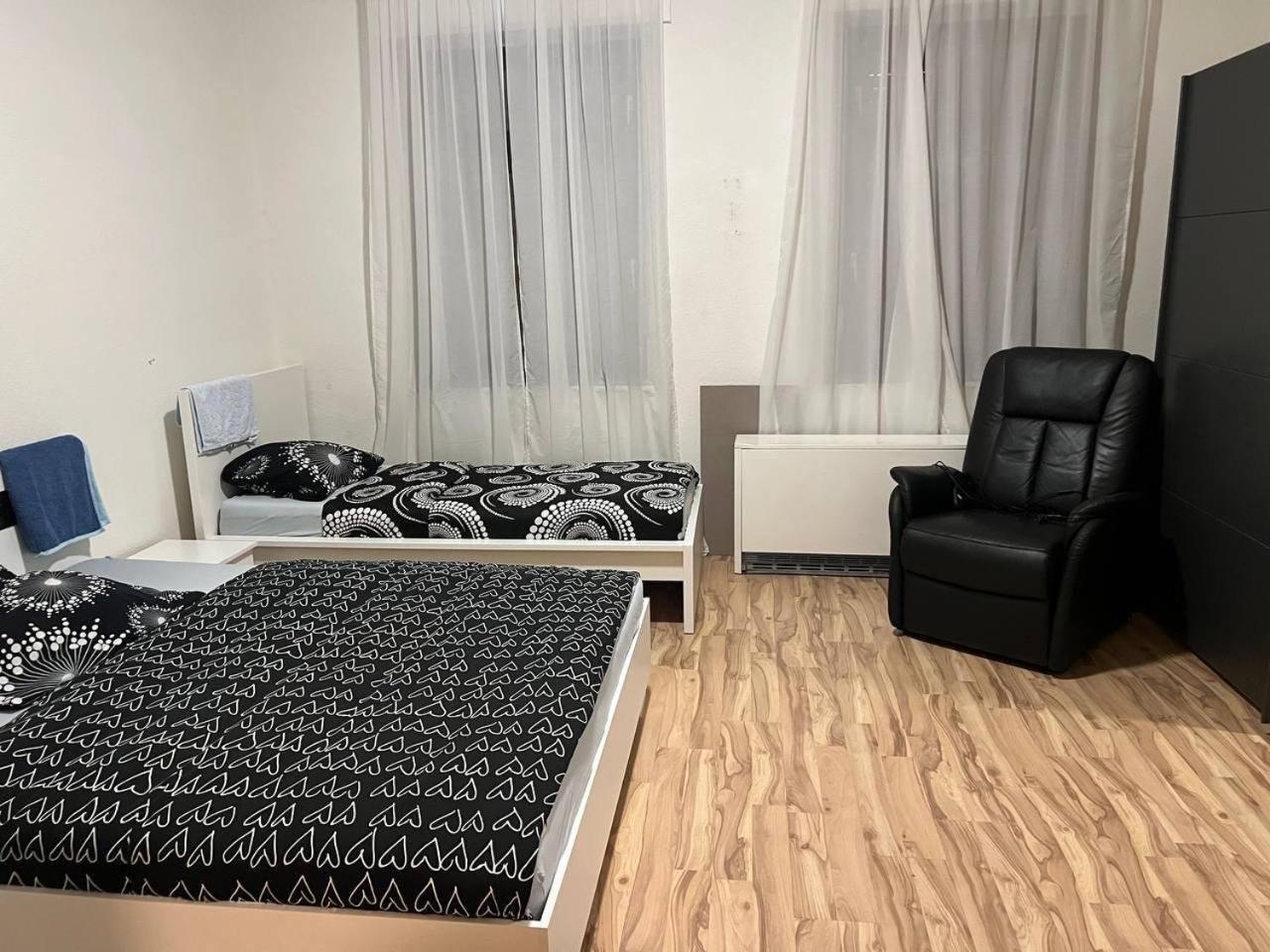 2 Room Apartament Messe Essen Esterno foto